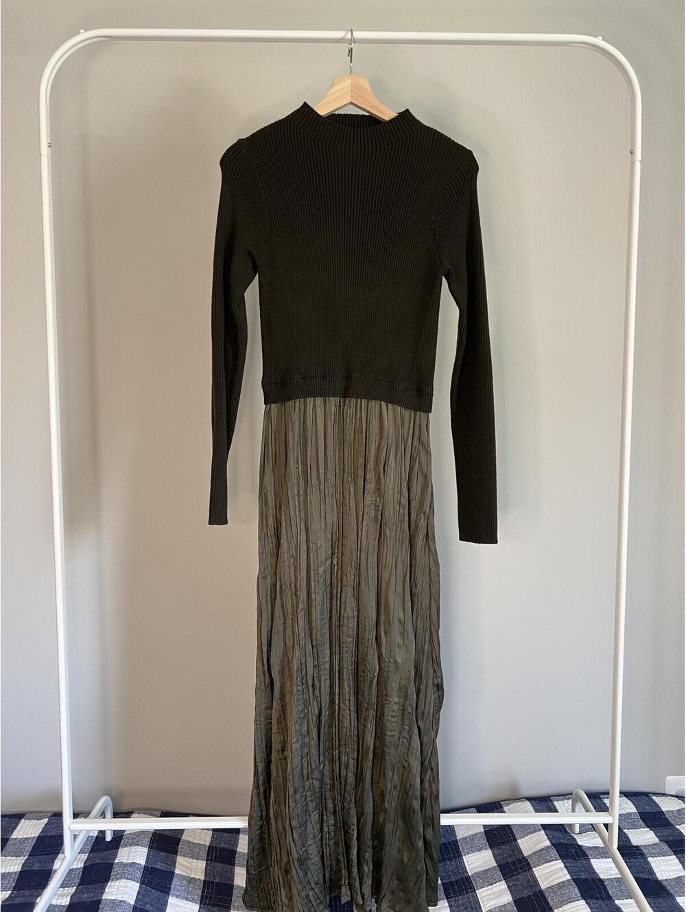 Miou Muse Green Sweater Combo Woven Maxi Dress, Medium - Picture 4 of 9